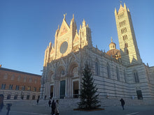 Load image into Gallery viewer, SAN GIMIGNANO, CHIANTI HILLS & MONTERIGGIONI FROM SIENA
