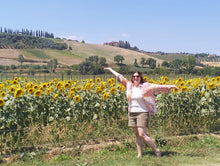 Load image into Gallery viewer, TUSCANY GRAND TOUR 2 WINERIES & MONTERIGGIONI CASTLE FROM FLORENCE