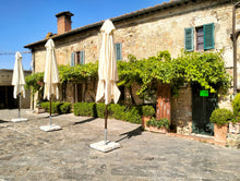 Load image into Gallery viewer, EXCLUSIVE DINING EXPERIENCE IN MONTERIGGIONI