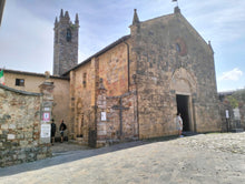 Load image into Gallery viewer, EXCLUSIVE DINING EXPERIENCE IN MONTERIGGIONI