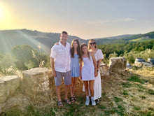 Carregar imagem no visualizador da galeria, EXCLUSIVE DINING EXPERIENCE IN MONTERIGGIONI