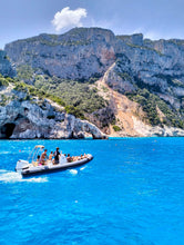 Load image into Gallery viewer, LUXURY ESCAPE FROM TUSCANY TO SARDINIA: 2-Day Exclusive Tour (Only available in Summer)