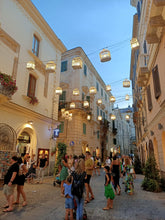 Load image into Gallery viewer, LUXURY ESCAPE FROM TUSCANY TO SARDINIA: 2-Day Exclusive Tour (Only available in Summer)