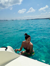 Load image into Gallery viewer, LUXURY ESCAPE FROM TUSCANY TO SARDINIA: 2-Day Exclusive Tour (Only available in Summer)