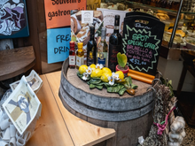 Load image into Gallery viewer, SIENA FOOD TOUR & CHIANTI WINE