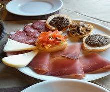 Load image into Gallery viewer, MONTALCINO AND PIENZA LUNCH IN A WINERY INCLUDED
