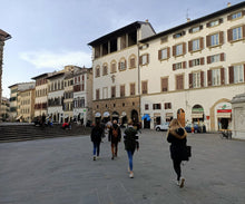 Cargar imagen en el visor de la galería, FLORENCE WALKING TOUR: Medici, art, gastronomy
