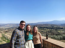 Load image into Gallery viewer, WINE EXPERIENCE MONTALCINO &amp; MONTEPULCIANO LUNCH INCLUDED
